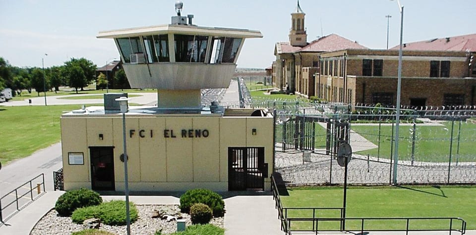 The exterior of the FCI El Reno prison in Oklahoma