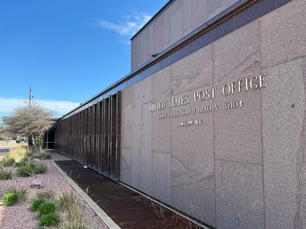 US Postal Service pauses downgrade of South Dakota mail operations